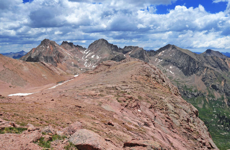 spring hikes colorado hogsback ridge