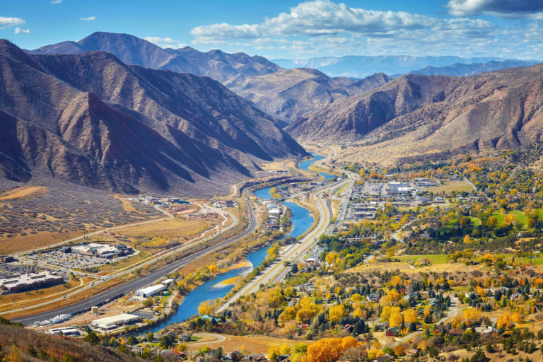 scenic places in colorado glenwood springs