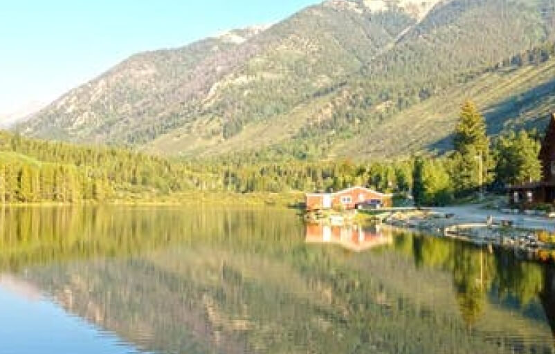 Rainbow Lake Resort