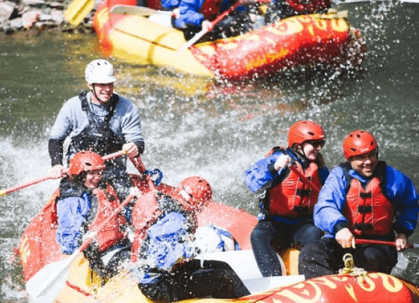 family-adventure-vacations-rafting