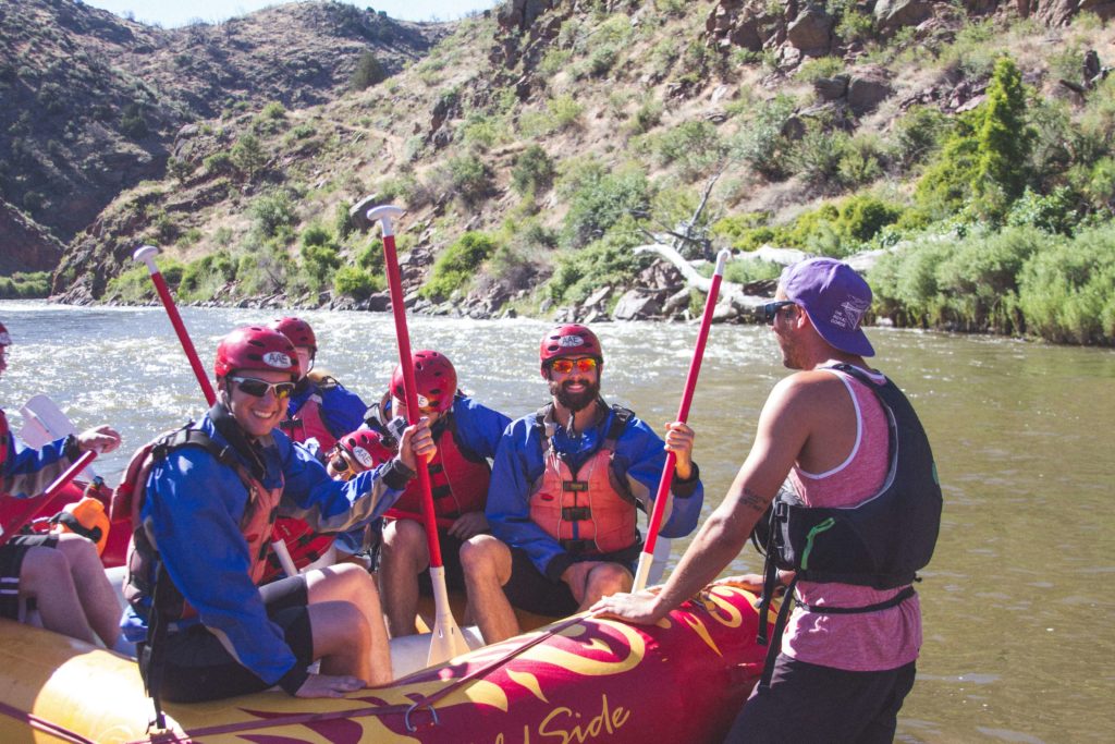 guide white water rafting for beginners